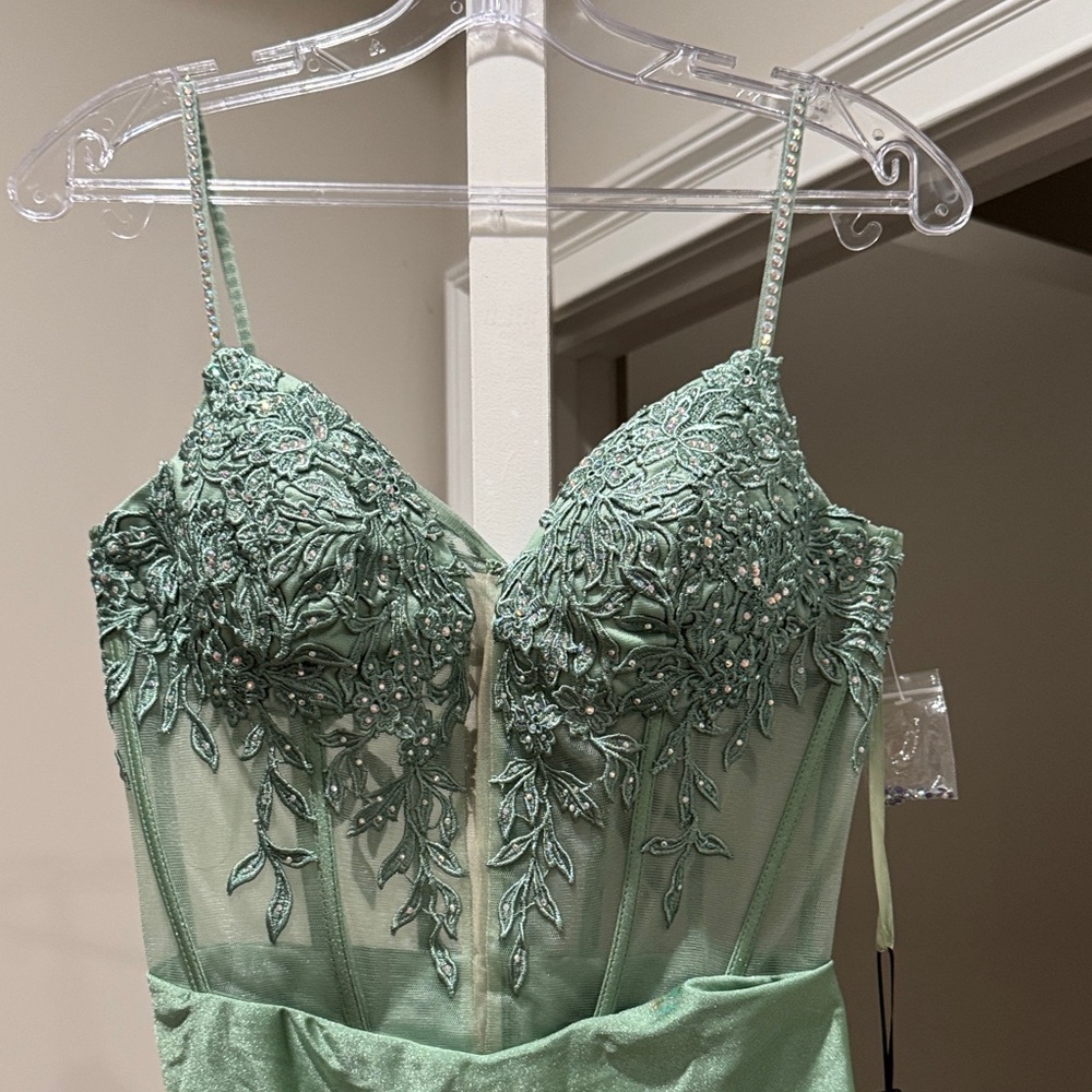 Elegant Strapless Sage Green Dress with Embroidery - Picture 5 of 7